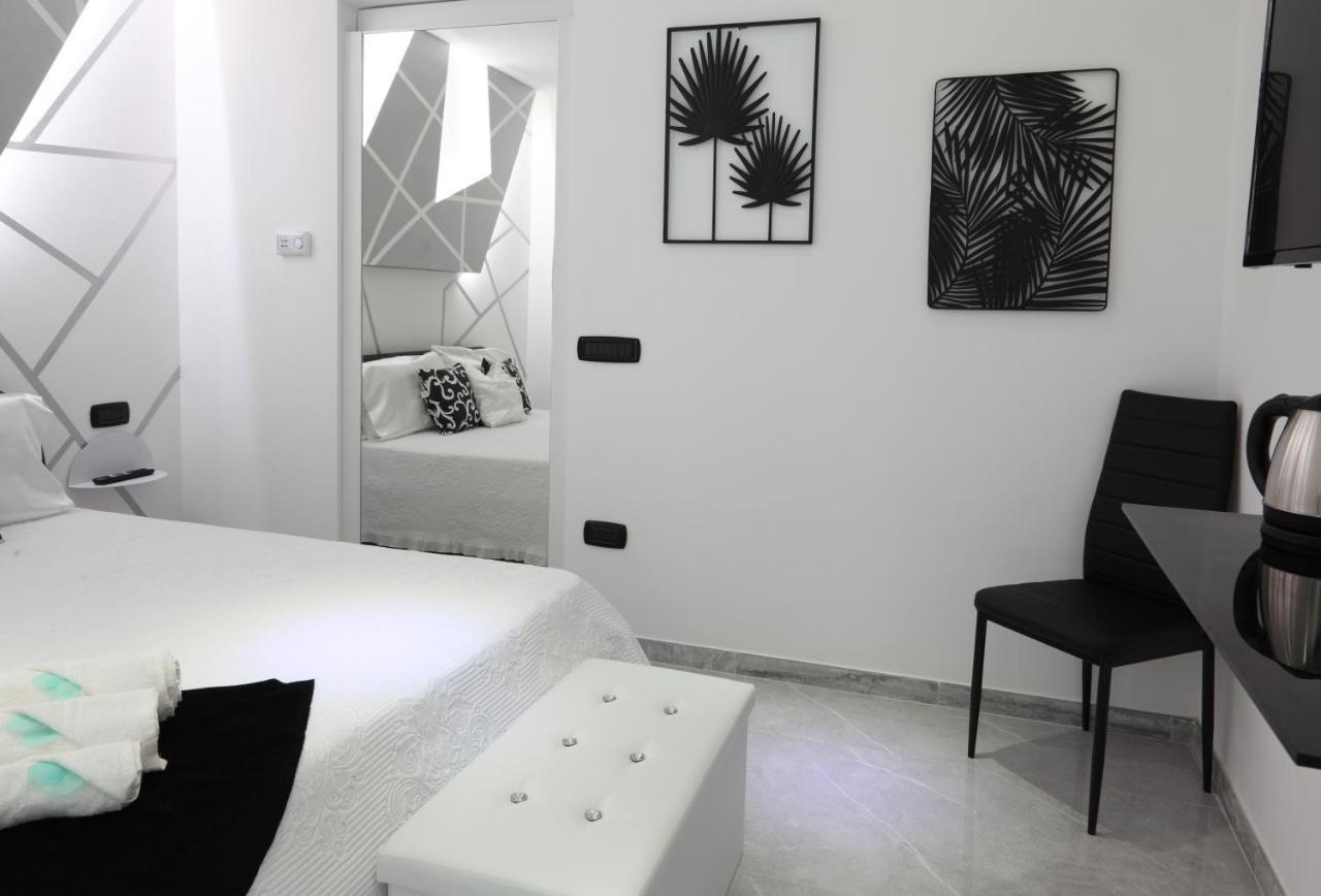 Isademar Bed & Breakfast Santa Teresa Gallura Bagian luar foto